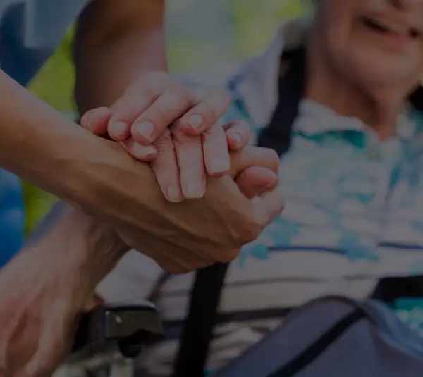 Unsere Erfolgsstories vom Hausnotruf Armband